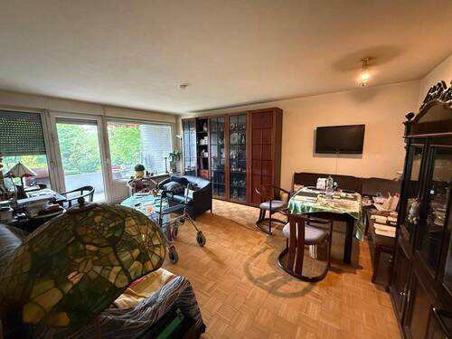 WhatsApp Image 2025-04-16 at 17.09.30 (2) - 3 Zimmer Etagenwohnung zum Kaufen in Neuss