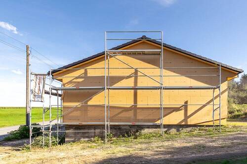 Außenansicht - Einfamilienhaus mit 200,00 m² in Reichenbach zum Kaufen