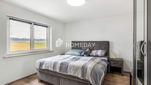 Schlafzimmer 1 - Etagenwohnung mit 109,00 m&sup2; in Weißenhorn zum Kaufen