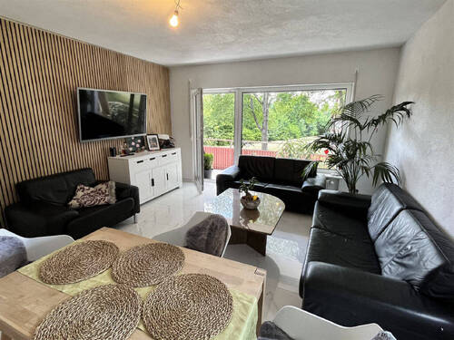 Bild1 - Frisch sanierte 4-Zimmer-Wohnung in zentraler Lage von Hardheim - Erdgeschoss mit Balkon