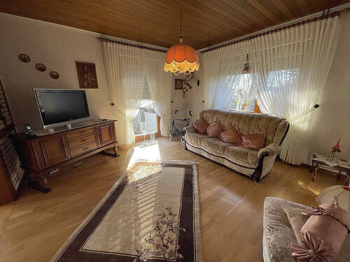 Wohnzimmer - Einfamilienhaus mit 90,00 m² in Porta Westfalica - Hausberge-Hausberge zum Kaufen