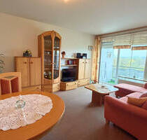 Gemütliche 2,5-Zimmer-Wohnung mit Balkon und Weitblick - Bad Rodach