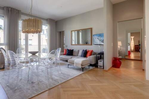 Wohnzimmer Bild 2 - Exklusive 2-Zimmer-Wohnung mit hochwertiger Designausstattung