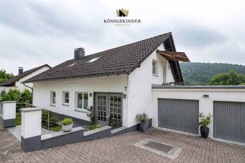 Außenansicht - Wohnen im Schwarzwald - Gepflegtes Dreifamilienhaus in Nordrach