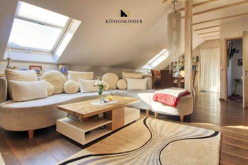 Dachgeschoss Wohnung - 