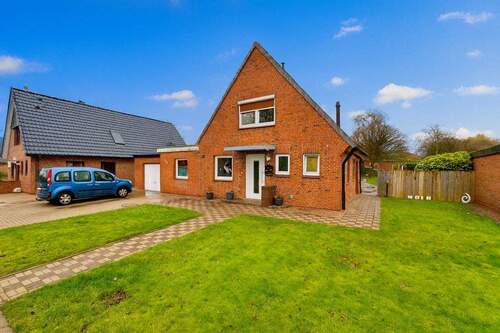 Aussenansicht vorne - Einfamilienhaus in ruhiger Wohnlage der Schleusenstadt Brunsbüttel!!!