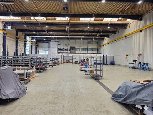 Halle - 8m Decke - Halle in Garching bei München