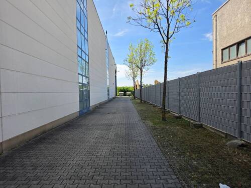 LKW Durchfahrt und Parkplätze - 