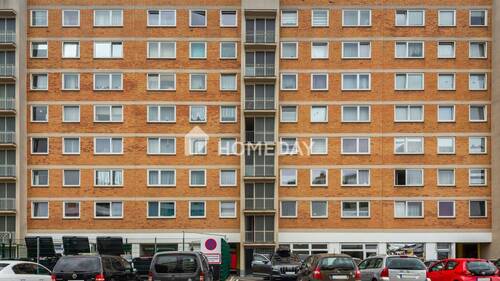 Außenansicht 1 - Helle 3-Zimmer-Wohnung mit Loggia in zentraler Lage von Düren