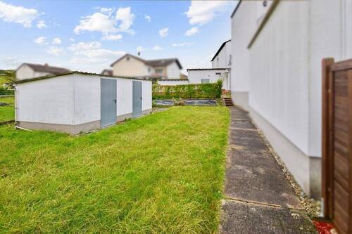 Garten und Gartengebäude - 