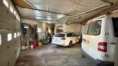 Garage - 