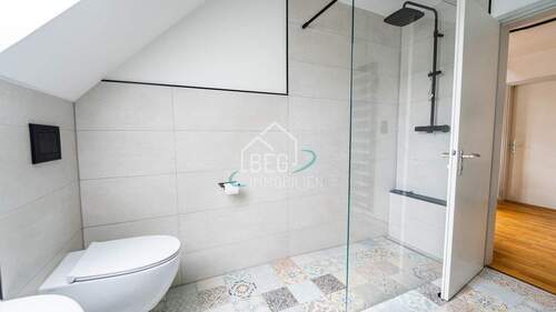 Badezimmer2. OG - Etagenwohnung mit 106,30 m&sup2; in Schwäbisch Hall zum Kaufen