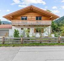 Neuwertiges Einfamilienhaus in sonniger Lage von Schliersee-Neuhaus - bezugsfrei ab 01.05.2026