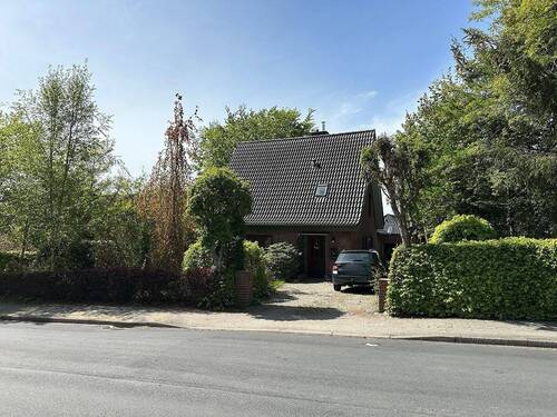 Straßenansicht - 