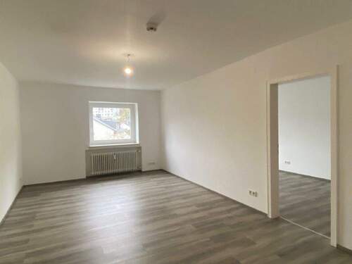 Wohn-/ Esszimmer - 3 Zimmer Etagenwohnung zur Miete in Bad Ems