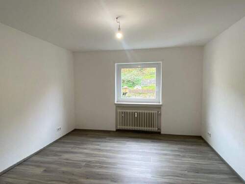 Schlafzimmer - Etagenwohnung mit 74,00 m&sup2; in Bad Ems zur Miete