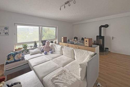 Wohnen mit Schwedenofen - 3 Zimmer Einfamilienhaus in Kronach