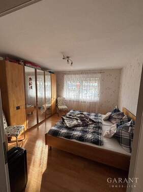 Schlafzimmer - 4 Zimmer Etagenwohnung zum Kaufen in Bad Rappenau