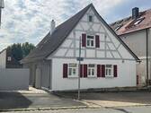 Außenansicht - Denkmalgeschütztes Juwel - Stilvoll saniertes Bauernhaus mit historischem Charme in Eggolsheim