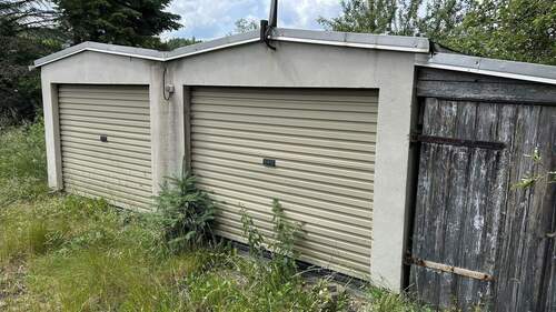 Garagen - Mehrfamilienhaus, Wohnhaus mit 140,00 m² in Auerbach zum Kaufen