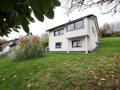 2 - 4 Zimmer Einfamilienhaus zum Kaufen in Ruppichteroth