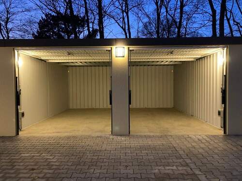 Garagen innen - Garage, Stellplatz zum Kaufen in Halle (Saale) / Trotha