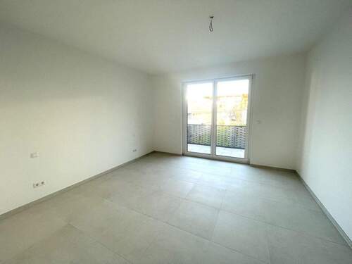 Schlafzimmer 112 - 2 Zimmer Etagenwohnung in Karlsruhe