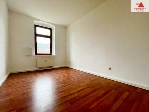 Wohnzimmer - 2 Zimmer Etagenwohnung zur Miete in Olbernhau