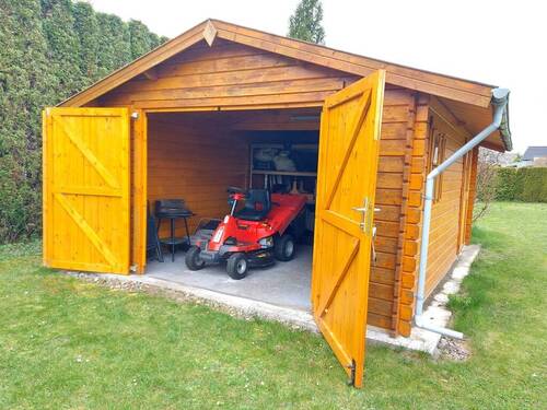 geräumiges Holzgartenhaus - 4 Zimmer Doppelhaushälfte in Frankfurt (Oder)