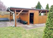 Doppel-Carport mit Schuppen und Freisitz - 