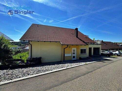 Ansicht - 3 Zimmer Etagenwohnung zum Kaufen in Mühlingen