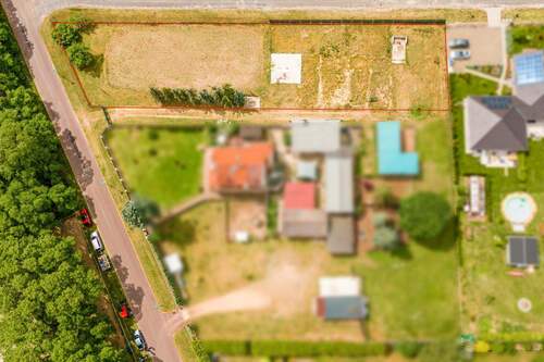 Weitere Drohnenansicht - Grundstück in Milower Land