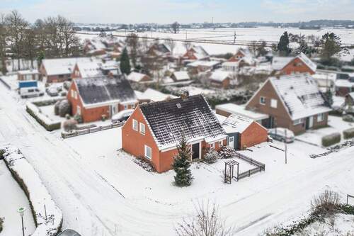 Außenansicht - 6 Zimmer Einfamilienhaus zum Kaufen in Hinte / Suurhusen