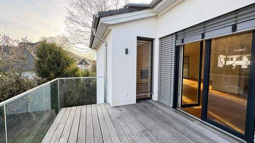 Logia Bibliothek - Exklusive Obergeschosswohnung mit Tiefgarage und Personenaufzug im Stadtgartenviertel Hagen