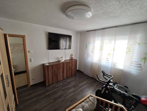 Büro/ Schlafzimmer Erdgeschoss - 
