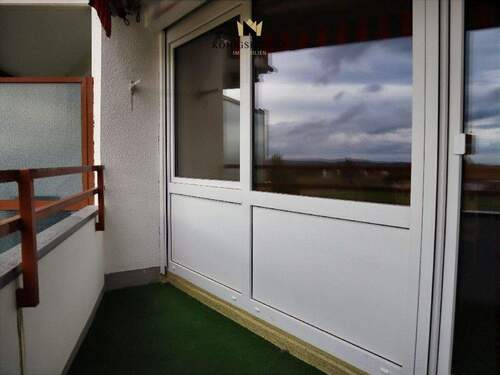 ...auf den Balkon... - 