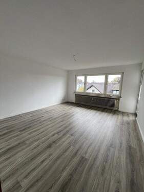 Wohnzimmer_1.OG_Links_WE_3 (1) - 