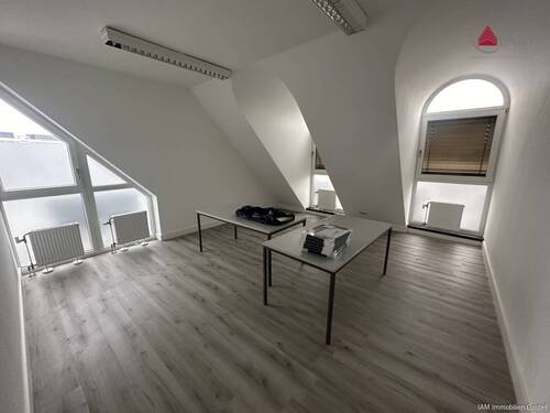 Büro 4 - 