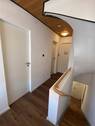 OG Flur m Treppe - 