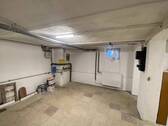 Keller m Fenster 1 - 