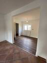 EG Blick in Wohnzimmer - 