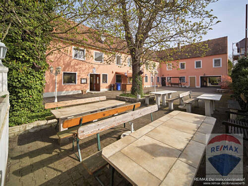 Biergarten - Hotel, Pension, Gasthof zum Kaufen in Asbach-Bäumenheim