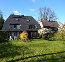 Schönes Wohnen auf insgesamt 104,61 m² im grünen und ruhigen Hamburg-Othmarschen mit Terrasse, Gartenanteil und Garag...