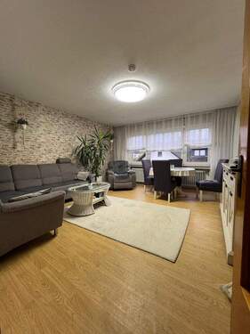 Wohnzimmer_EG_Links_WE_1 (2) - 