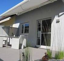 schmuckes Reihenendhaus mit großer Terrasse, Sauna und 2 Carport-Stellplätze - Brahmenau