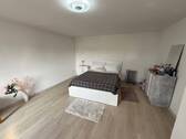 Schlafzimmer EG - 