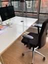 Schreibtischplatz - Heller Schreibtischplatz im Darmstädter Martinsviertel - Terrasse & WLAN