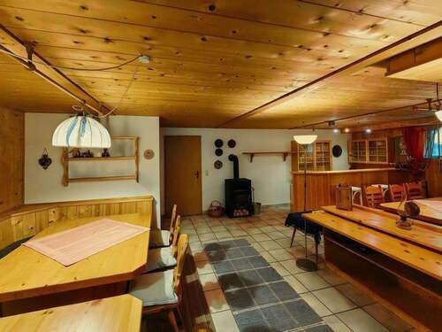 KG - Partyraum.jpg - 