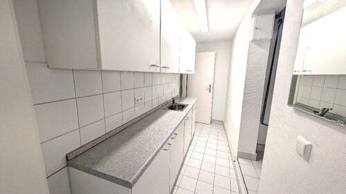 Die Küche des Ladengeschäfts/Büro - 