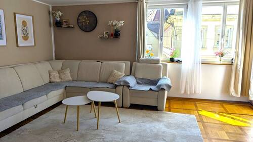 Das Wohnzimmer - 1 Zimmer Mehrfamilienhaus, Wohnhaus zum Kaufen in Schwäbisch Gmünd